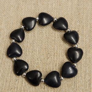 Black Heart Stretch Bracelet – Western Black Beaded Bracelet with Silver-Tone Accents for Women
